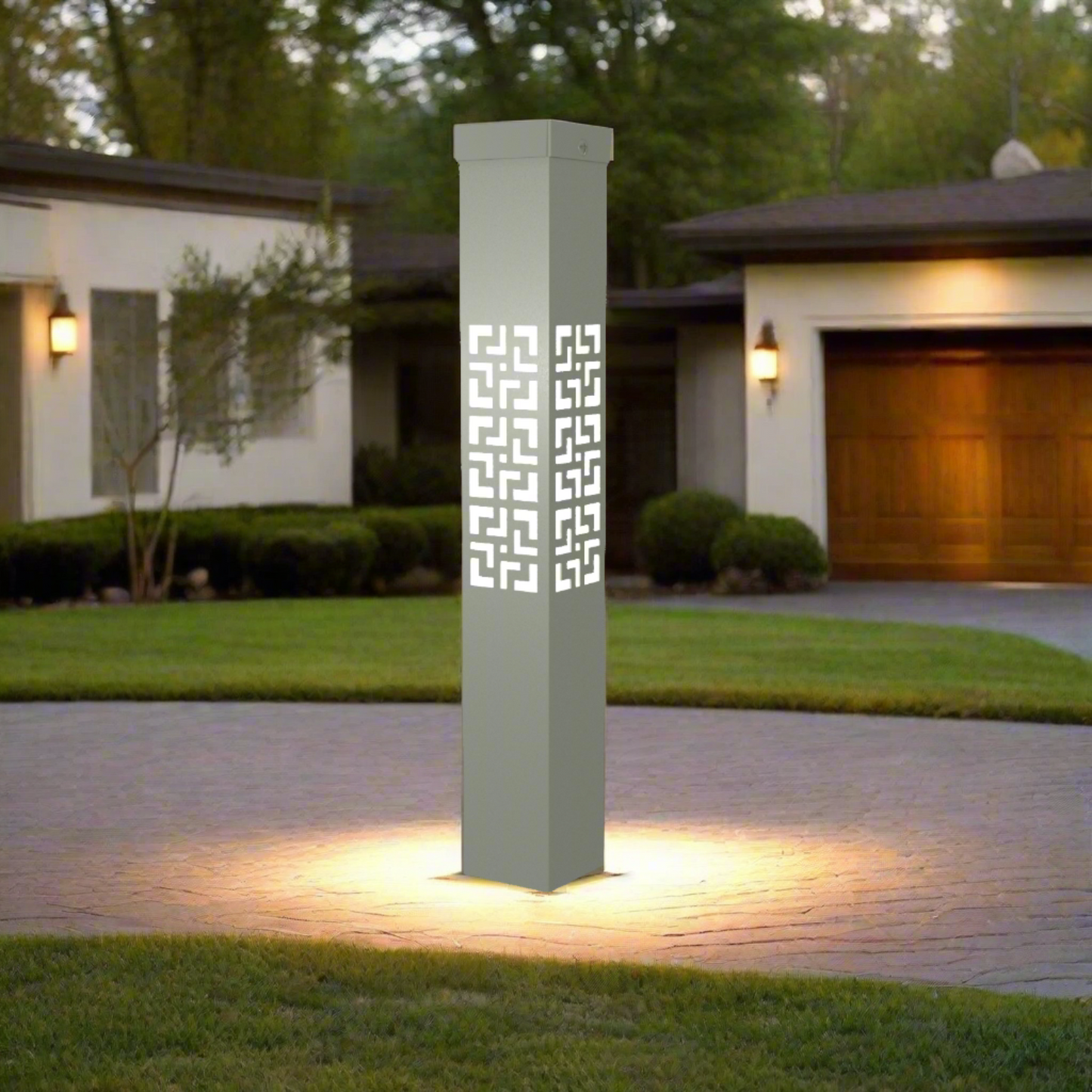 Garden Lights | Sleek Geometric Lighting Fixture | Alania Architectural Products