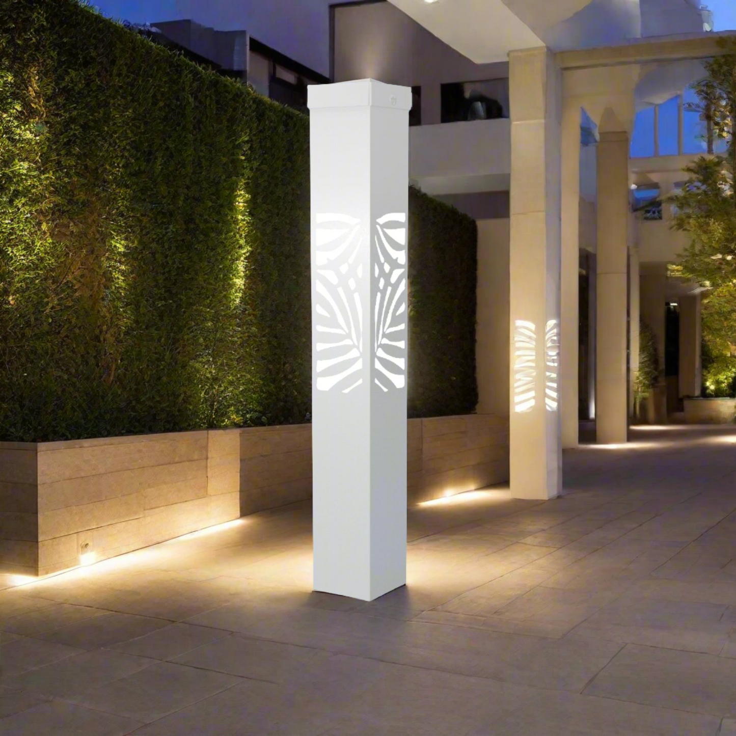 Sleek Lightweight Outdoor Lighting | Island Palm Buy now | Alania Architectural Products